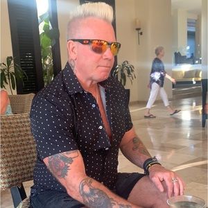 Meet your Posher, Ronnie